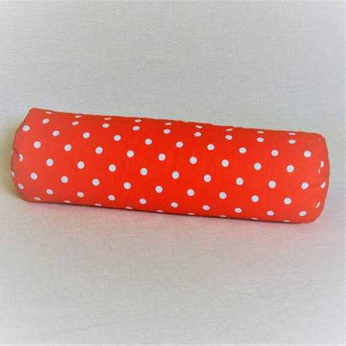 Pohánkový relaxačný valec 15 x 70 cm červený puntík